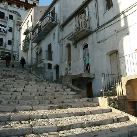 Maison De Famille * Acerenza